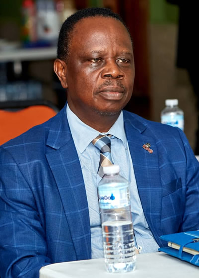 Michàel Komla Alabi-Adefa